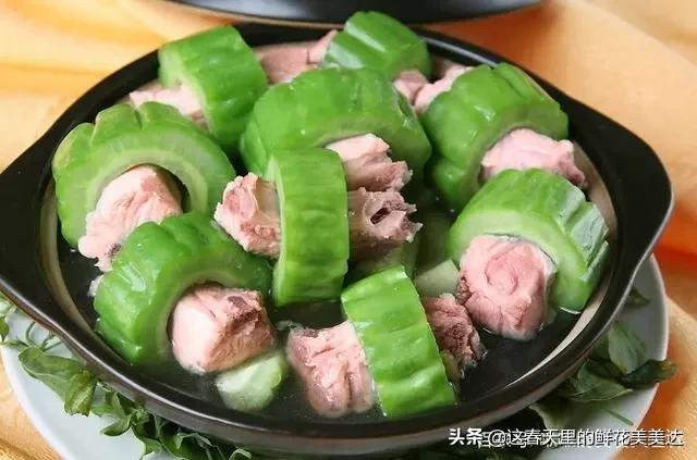 你最喜歡的冬季美食是什么？你的家鄉(xiāng)有什么特有的冬季美食呢?怎么做的呢？